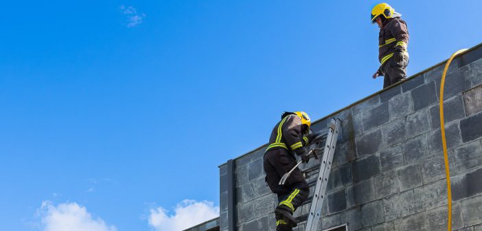 Imaxe de arquivo dunha intervención dos bombeiros do parque das Pontes