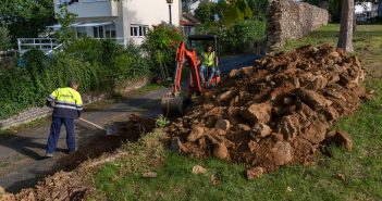 _DSC2115_Original ratio_1920x1281_H_90