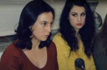 Luísa Villalta nunha conferencia (con Yolanda Castaño á súa esquerda). Fonte: Real Academia Galega